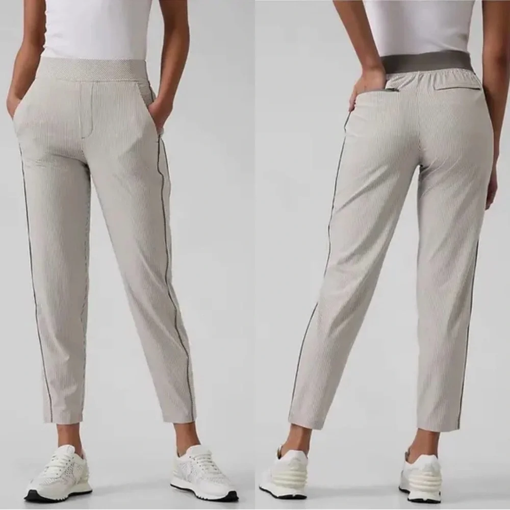 Athleta Brooklyn Textured Ankle Pant Gray and White Stripe Size 4 - Picture 2 of 10